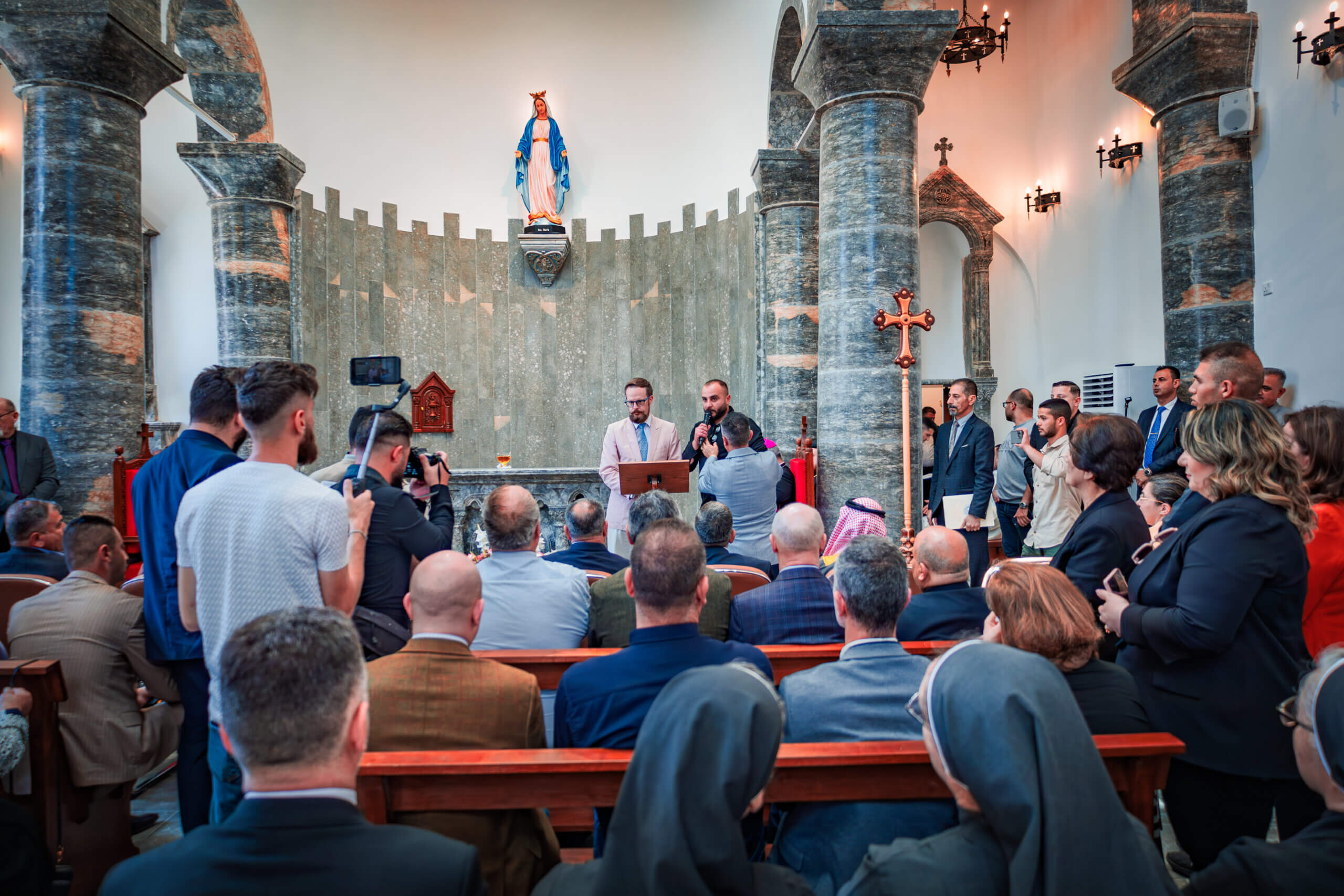 sos-chretiens-orient-irak-inauguration-eglise-notre-dame-du-perpetuel-secours-mossoul-discours-benjamin-blanchard-directeur-general-scaled.jpg