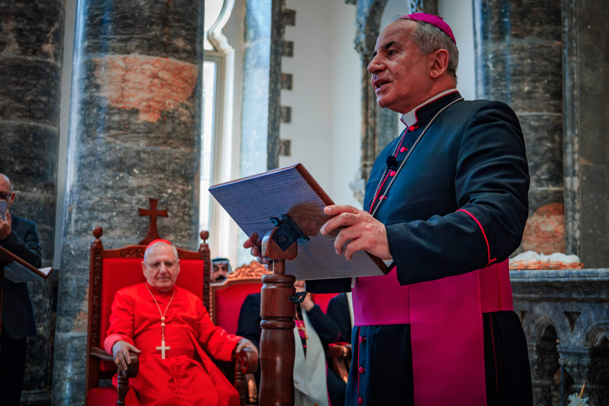 sos-chretiens-orient-irak-inauguration-eglise-notre-dame-du-perpetuel-secours-mossoul-discours-monseigneur-najeeb-archeveque-chaldeen-scaled.jpg